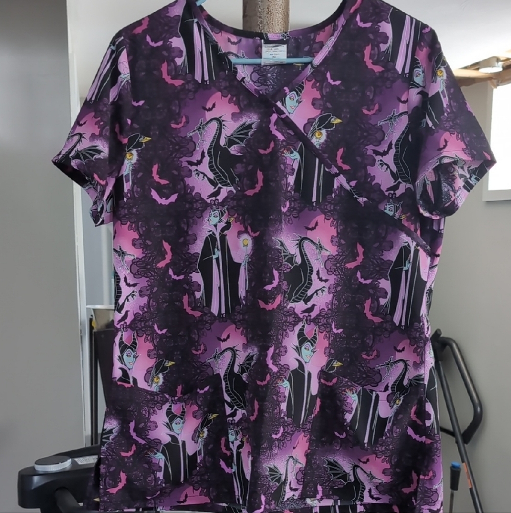 Women's Scrub Top